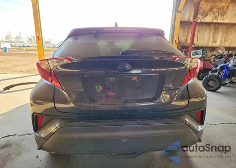 2021 Toyota C-Hr Xle z USA, uszkodzony, nr VIN JTNKHMBX7M1099950